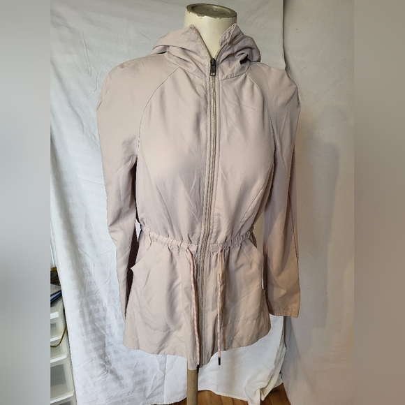 NEW- Avalanche Women's Jacket, Size Small - Picture 3 of 7